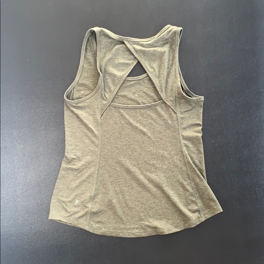Old Navy workout tank top - Picture 2 of 3